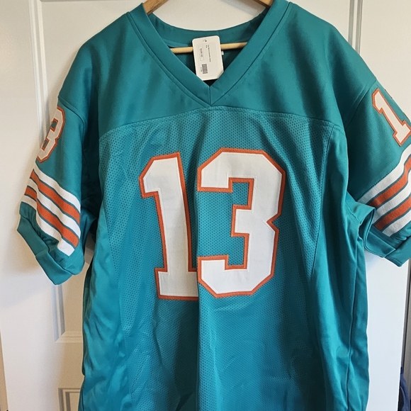 Dan Marino Autographed Jersey - Picture 3 of 4
